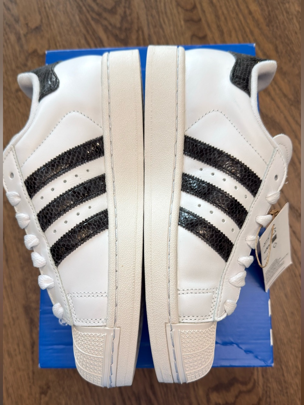 adidas Superstar II Snakeskin Stripes White (Women's) size 8 - Picture 3 of 11